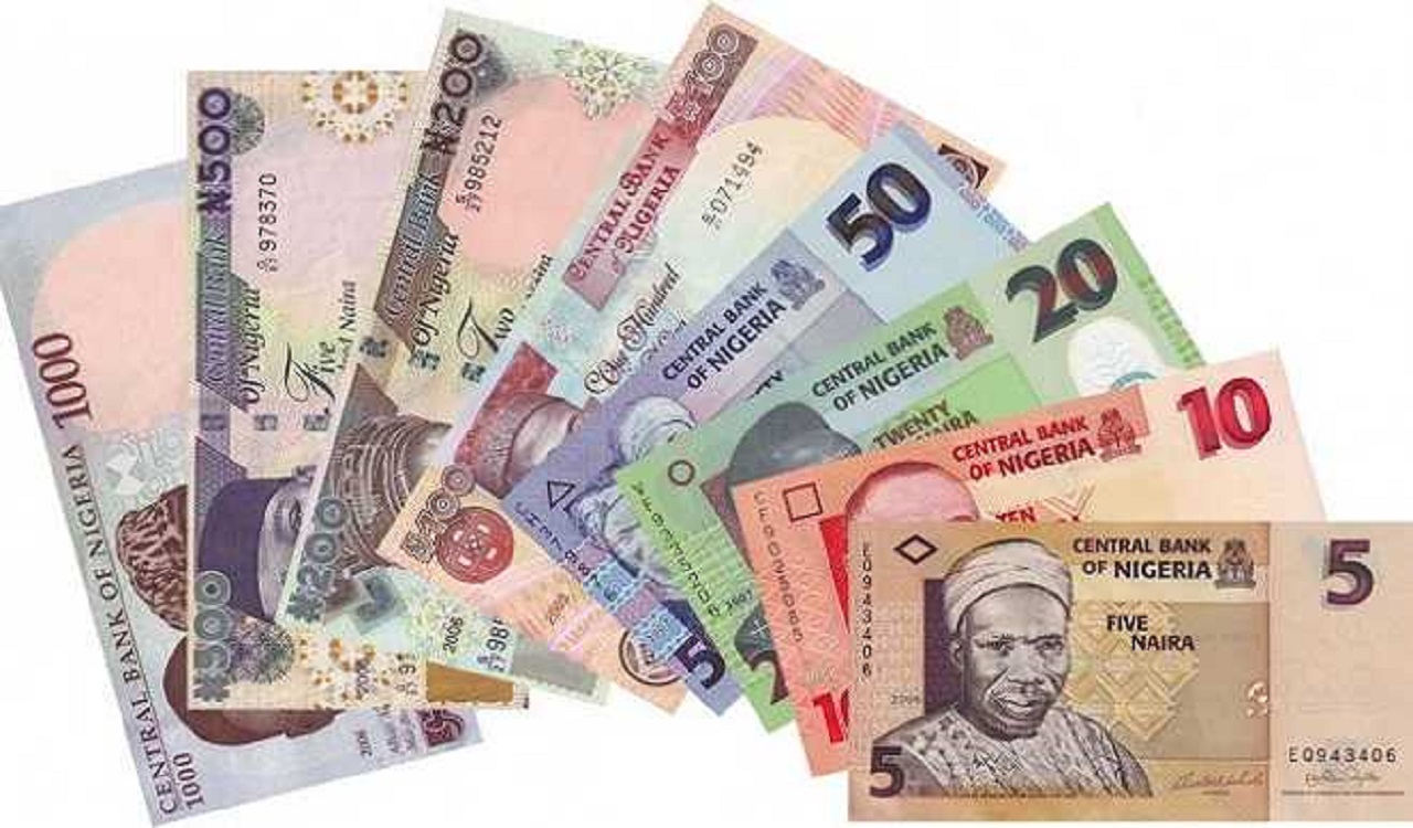 Naira Falls Amid Devaluation Concerns, See New Exchange Rate Today 18th January 2022