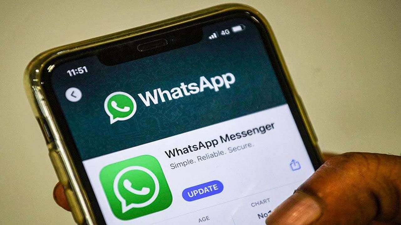 Android And iPhone Users Warned Over New WhatsApp Feature Affecting Billions
