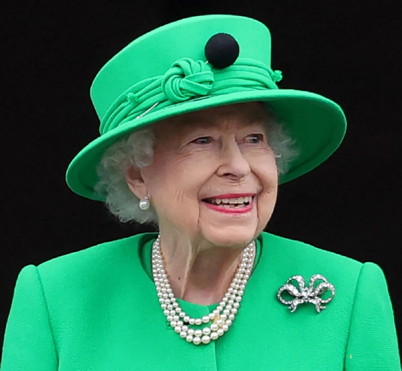 Queen Elizabeth II Biography, Husband, Children And Her Historical Coronation