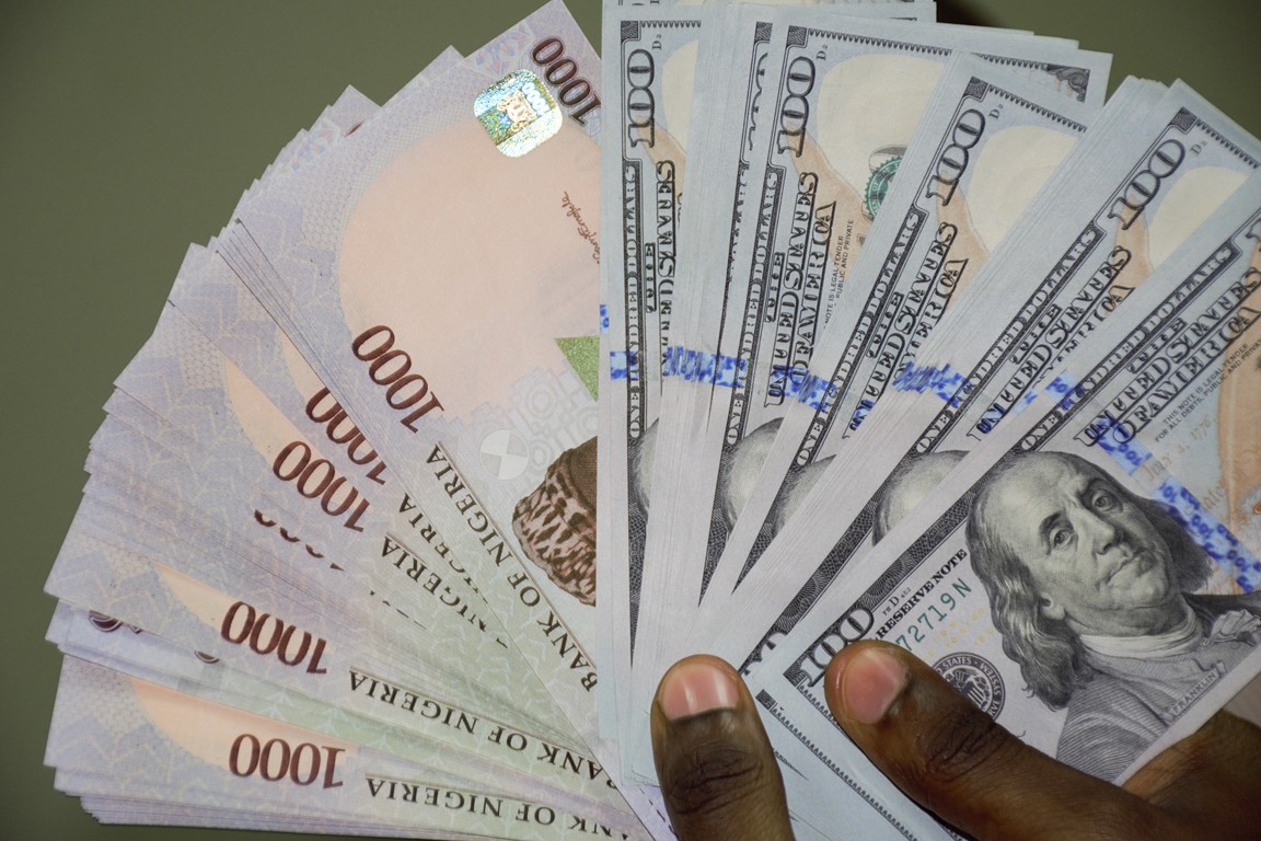 Naira Appreciates to N700/$1 At Black Market