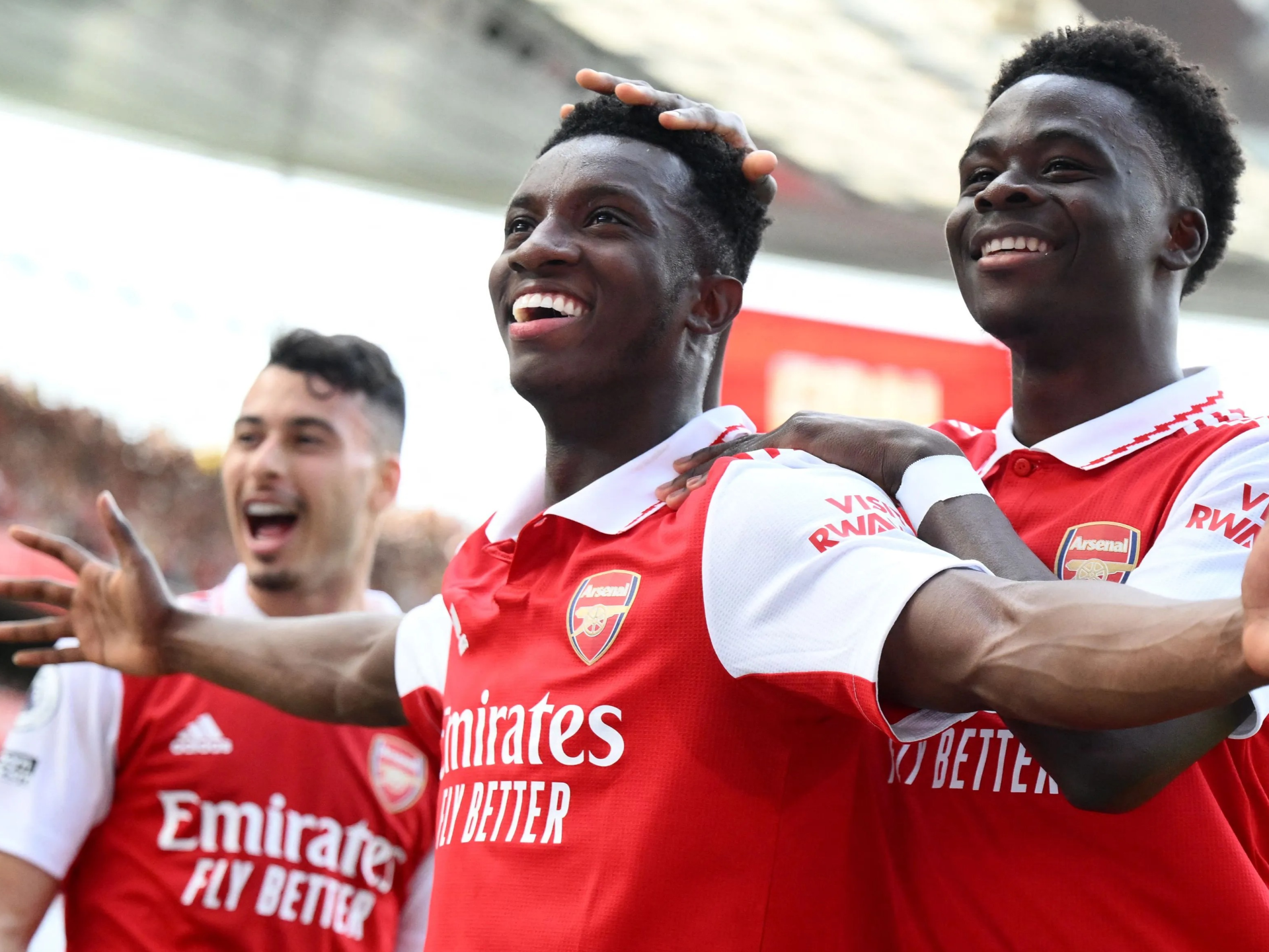 Arsenal Defeats West Ham To Go 7 Points Clear Top of Premier League Table