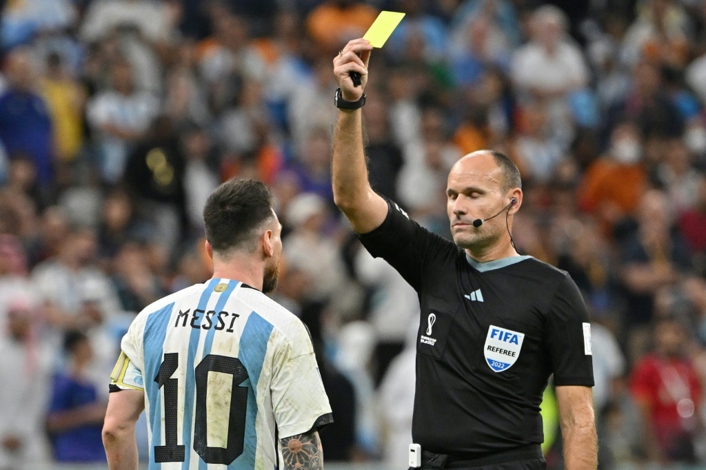 “Crazy And Arrogant” - Lionel Messi Hits Out At Referee After Argentina v Netherlands Game