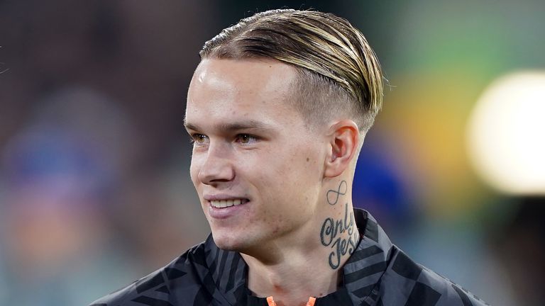 Arsenal Target Mykhailo Mudryk Has Now Travelled To Training Camp Amid Gunners Agreement