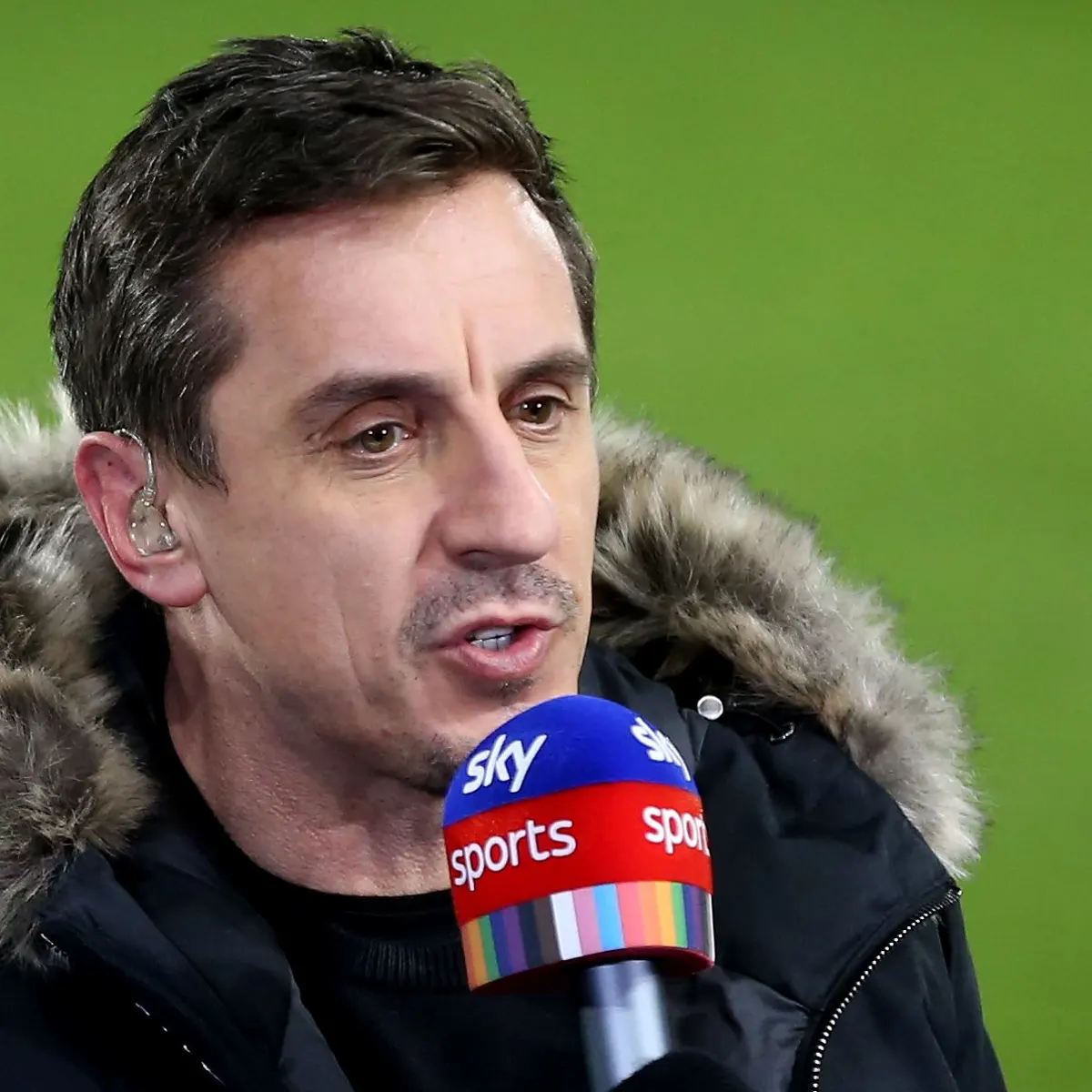 Gary Neville Rates Manchester United's PL Title Chances After Arsenal And Man City both lose