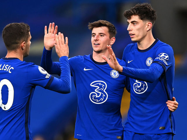 Manchester United Consider Signing Chelsea Midfielder In The Summer