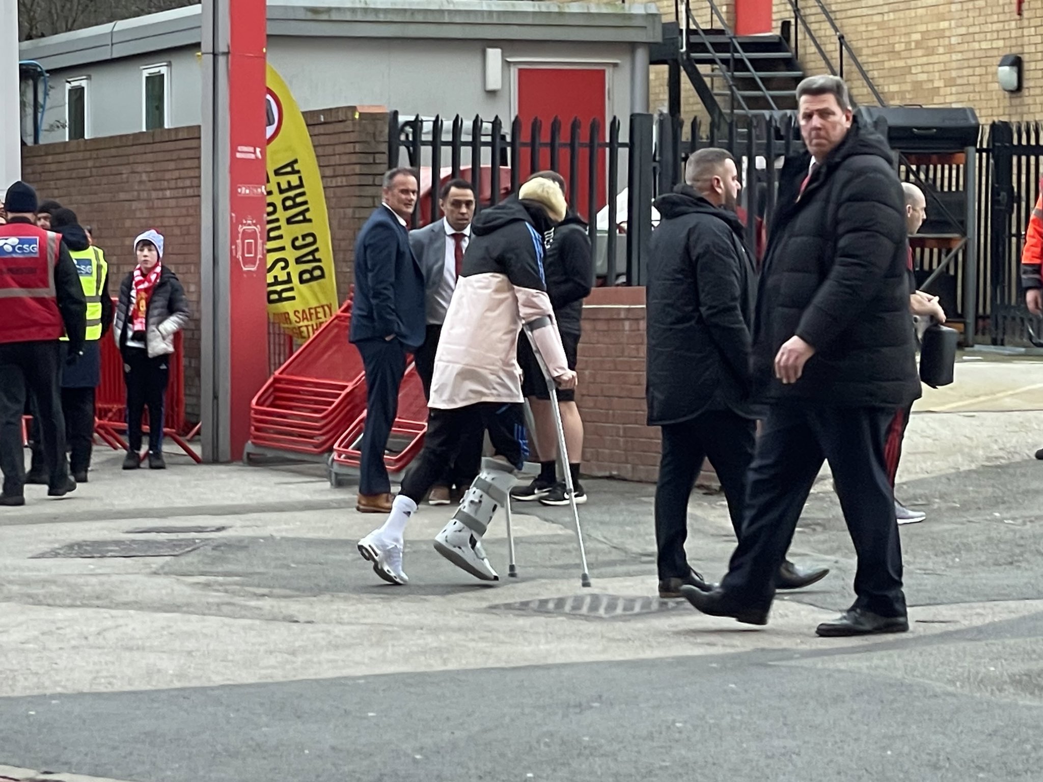 Big Blow For Ten Hag As Man United Star Garnacho Spotted Leaving Old Trafford In Crutches