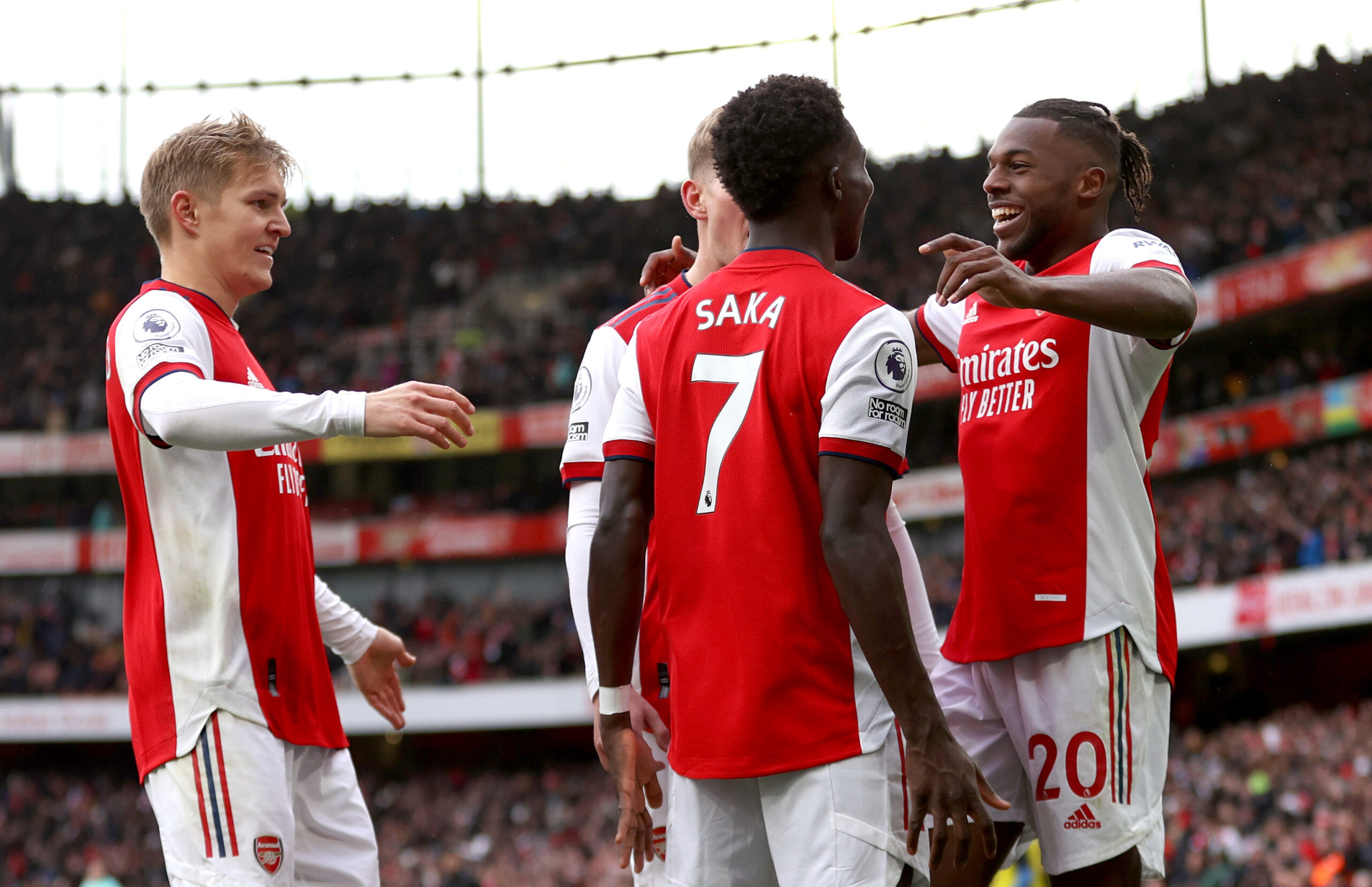 Arsenal Put 3 Senior Players Up For Sale This Summer [Full List]
