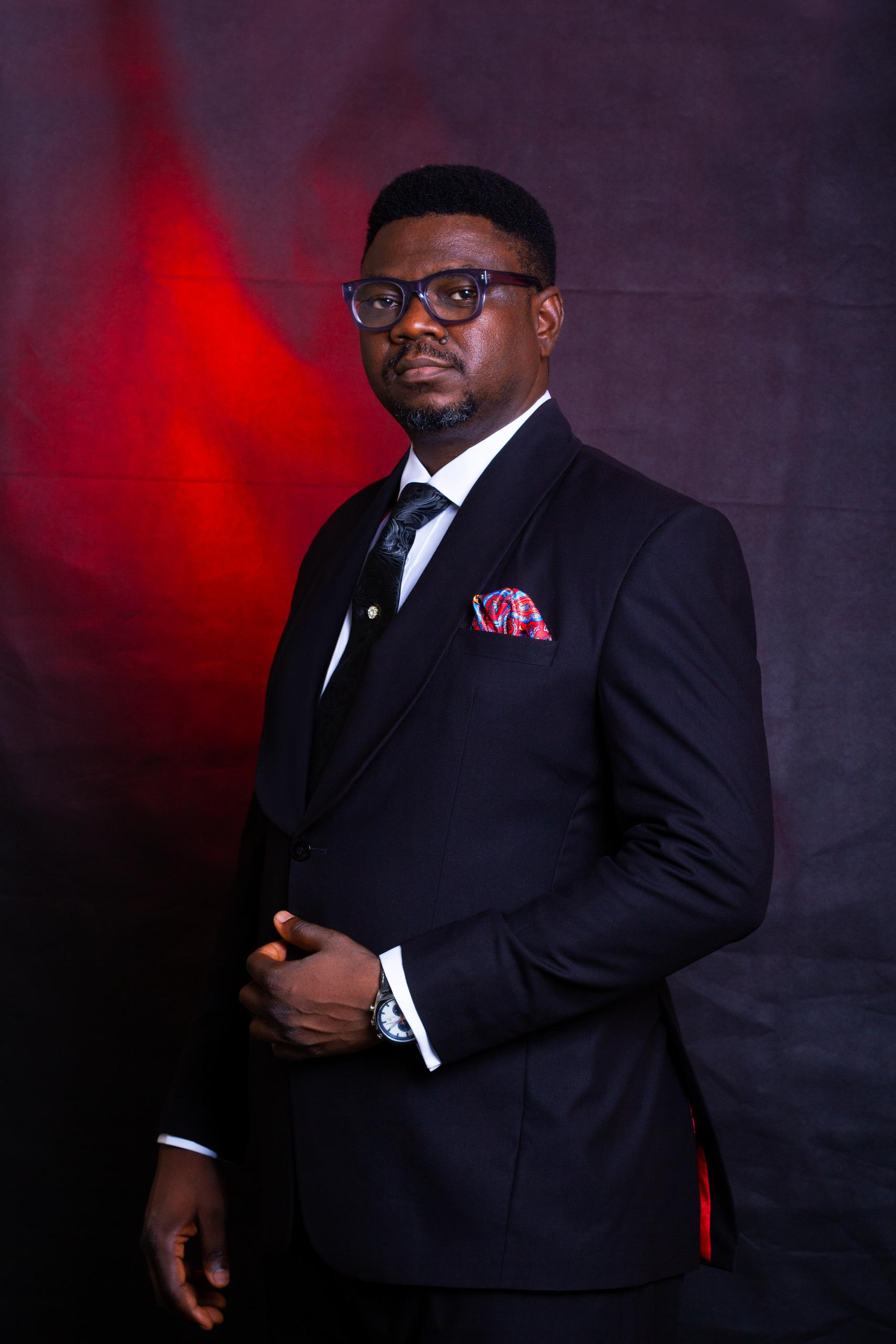 Coach Dapo Onamusi: Leading the Way to Personal Transformation and Growth in 2024