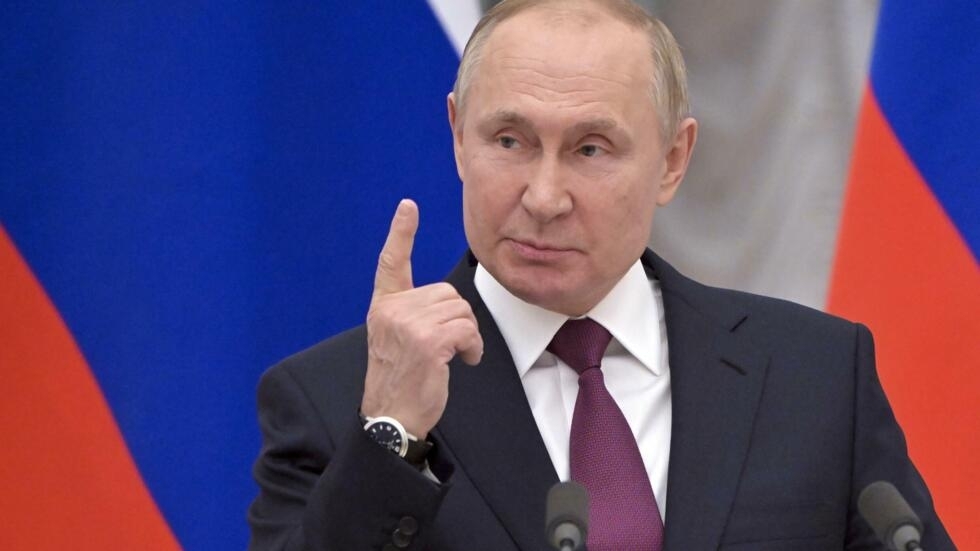 United Kingdom inches towards war with Russia as NATO runs out of time to stop Vladimir Putin - Fabian Hoffman