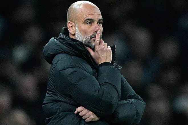 Manchester City Sweats As Their Key Player Seen Injured Ahead of Arsenal Clash